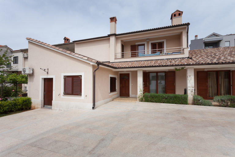 Mediterranean-Style-home-Gitta-Sells-and-Associates